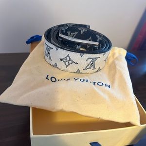 Louis Vuitton Chapman Belt Sz 34 Reversible